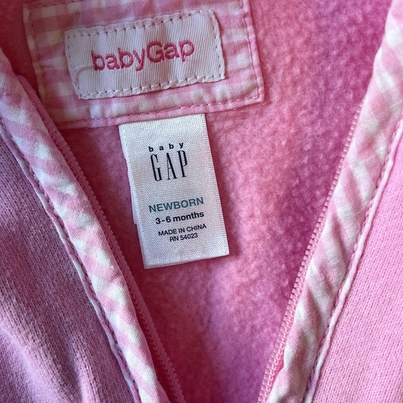 Baby GAP sweatsuit, matching hoodie and pants. Sz 3-6 months. Pink - Picture 5 of 5